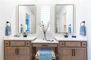 2204 Livia Street - Photo 23