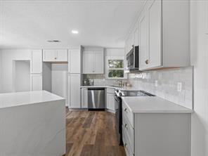 8846 County Road 2448 - Photo 10