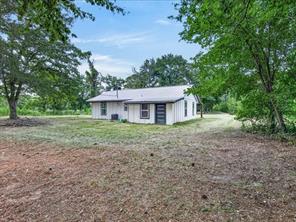 8846 County Road 2448 - Photo 17