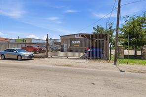 2136 California Crossing Road - Photo 1