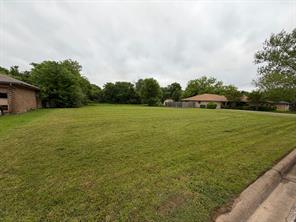712 E Olive Street - Photo 1
