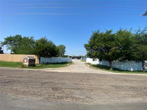 5504 County Road 2648 - Photo 1