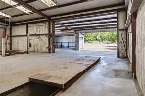 901 E Dallas Avenue - Photo 27
