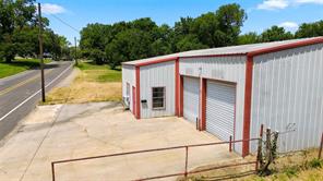 901 E Dallas Avenue - Photo 4