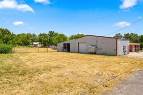 901 E Dallas Avenue - Photo 5