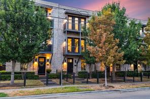 2817 Shelby Avenue - Photo 1