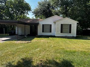 1005 Commerce Drive - Photo 1