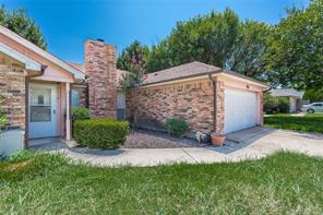 303 Shirley Drive - Photo 1