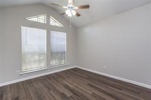 303 Shirley Drive - Photo 14