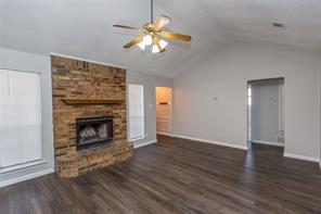 303 Shirley Drive - Photo 5