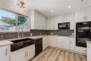 3421 Cross Bend Road - Photo 10