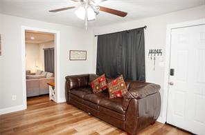 212 Penn Street - Photo 17