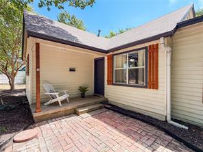 212 Penn Street - Photo 2