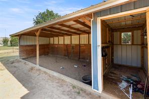 313 Hogan Lane - Photo 6