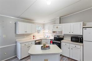 313 Hogan Lane - Photo 8