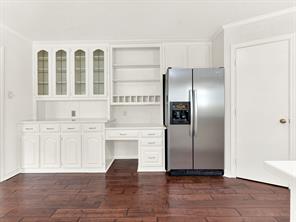 2706 Foxboro Drive - Photo 21