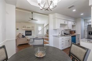 8073 Bonnie Circle - Photo 12