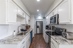 8073 Bonnie Circle - Photo 5