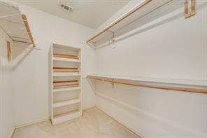 1022 Oak Tree Drive - Photo 17