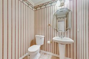 1022 Oak Tree Drive - Photo 22