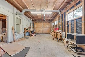 1022 Oak Tree Drive - Photo 29