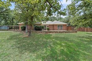 1022 Oak Tree Drive - Photo 3