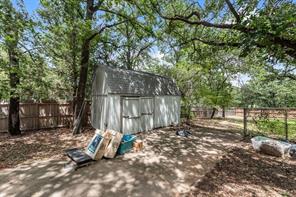 1022 Oak Tree Drive - Photo 37
