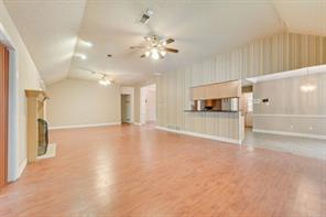 1022 Oak Tree Drive - Photo 7