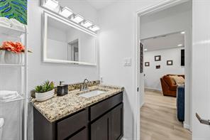 210 Slaughter Street - Photo 11