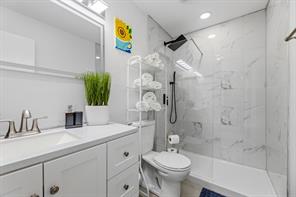 210 Slaughter Street - Photo 12