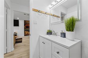 210 Slaughter Street - Photo 13