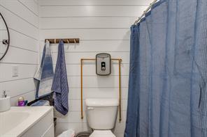 897 N Wilson - Photo 38