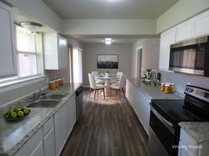 5016 Roberts Drive - Photo 3