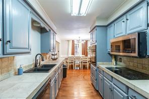 857 Chaucer Drive - Photo 6