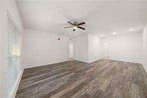 11232 Park Central Place - Photo 3
