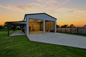 2446 Blackjack Oak Road - Photo 33