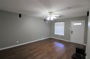 105 Church Street - Photo 3