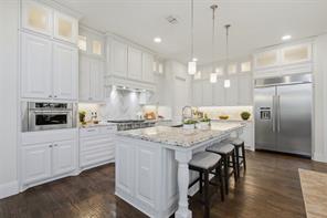 1201 Waterton Drive - Photo 2