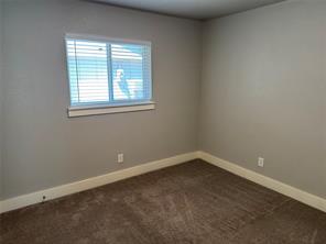 1531 Camelia Drive - Photo 6