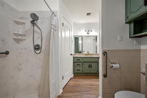 7024 Cheshire Drive - Photo 13