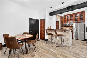 201 W Lancaster Avenue - Photo 5