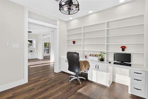 411 S Bowie Drive - Photo 8