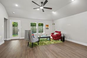 407 Frank Street - Photo 12