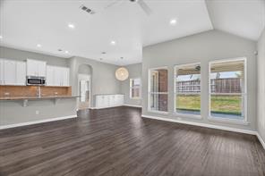 817 Peach Lane - Photo 16