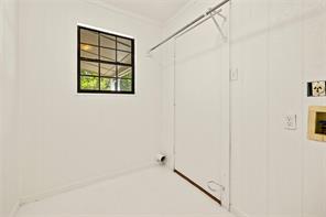 15460 McElroy Road - Photo 18