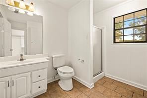 15460 McElroy Road - Photo 22
