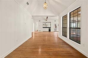 15460 McElroy Road - Photo 8