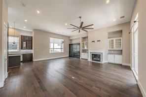 381 E Greenbriar Lane - Photo 15