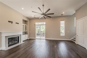 381 E Greenbriar Lane - Photo 16