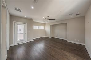 381 E Greenbriar Lane - Photo 30
